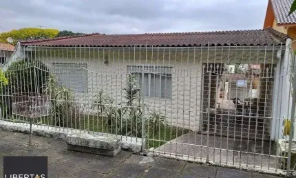 Casa 169m² - 2 dormitórios, 2 vagas no bairro Cavalhada