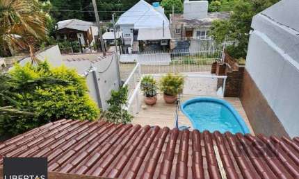 Casa 3 dormitórios à venda Teresópolis Porto Alegre/RS
