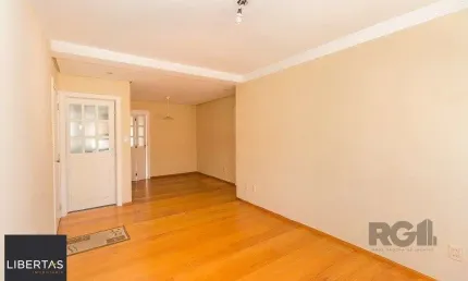 Excelente apartamento de 70,80m² com 2 dormitórios e churrasqueira.