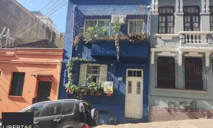 Casa 3 dormitórios à venda Centro Histórico Porto Alegre/RS