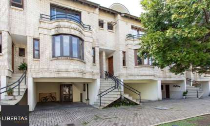 Casa em Condomínio 3 dormitórios à venda Cristal Porto Alegre/RS