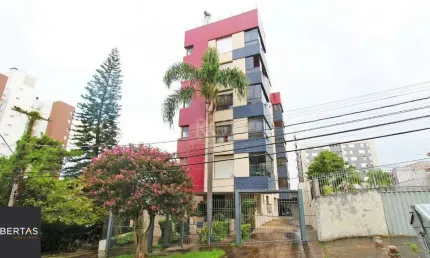 Apartamento de dois dormitórios e uma vaga de garagem na Rua Marcelo Gama, bairr