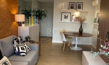 Excelente apartamento mobiliado de 2 dormitórios e 1 vaga de garagem
