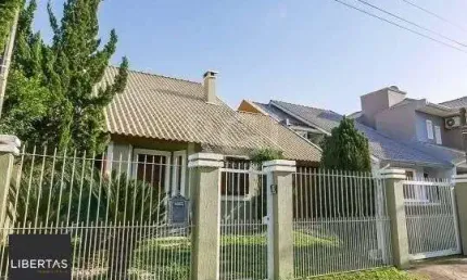 Casa com 3 quartos à venda na Rua Pau-Brasil, 181, Hípica, Porto Alegre