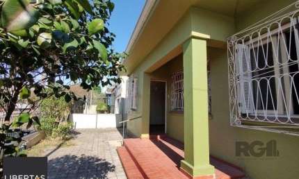 Casa com 4 quartos à venda na Rua Onze de Agosto, 184, São João, Porto Alegre