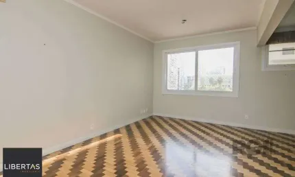 Apartamento 145m² - 3 dormitórios sendo 1 suíte e 2 vagas no Centro Histórico/Po
