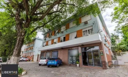 Apartamento 84m² - 3 dormitórios e 1 vaga no bairro Petrópolis