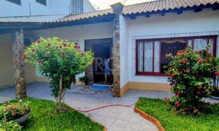 Casa com 2 quartos à venda na Rua Serafim Alencastro, 50, Sarandi, Porto Alegre