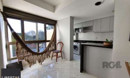 Apartamento 2 dormitórios à venda Camaquã Porto Alegre/RS