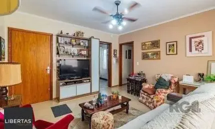 Apartamento 2 dormitórios à venda Floresta Porto Alegre/RS