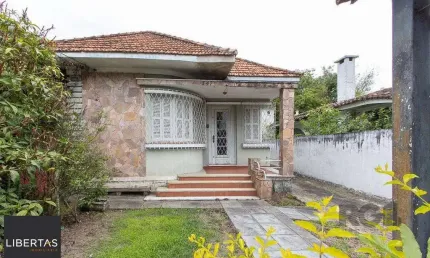 Casa com 5 quartos à venda na Rua Comendador Castro, 347, Ipanema, Porto Alegre