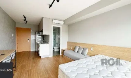 Apartamento para Venda - 29m², 1 quarto, 1 vaga - Petrópolis
