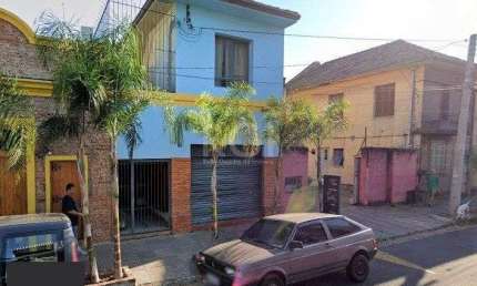 Casa Comercial para Venda - 180m², 0 dormitórios, Floresta