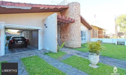 Casa para Venda - 215m², 3 dormitórios, sendo 1 suites, 3 vagas - Sarandi