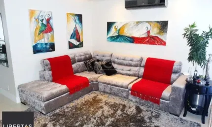 Casa para Venda - 244m², 3 dormitórios, sendo 1 suites, 2 vagas - Santa Tereza