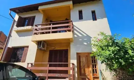 Casa para Venda - 248.56m², 5 dormitórios, 2 vagas - Teresópolis