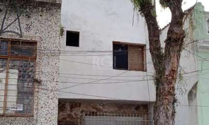 Casa para Venda - 240m², 3 dormitórios, sendo 3 suites, 1 vaga - Centro Históric