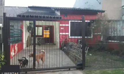Casa para venda - 93.06m², 3 dormitórios, sendo 1 suites, 1 vaga - hípica, porto