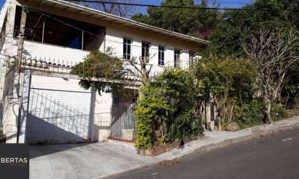Casa para Venda - 230.45m², 4 dormitórios, sendo 1 suites, 3 vagas - Ponta Gross