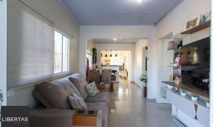 Casa para Venda - 134.06m², 3 dormitórios, 5 vagas - Vila Nova
