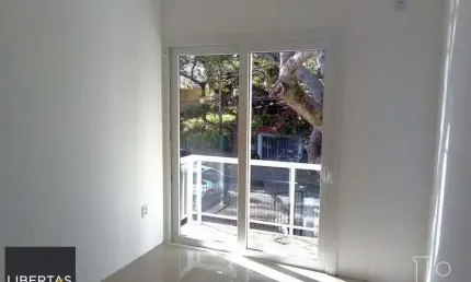 Casa para Venda - 160m², 3 dormitórios, sendo 1 suites, Guarujá