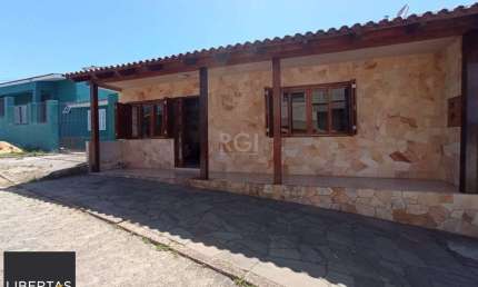 Casa com 3 quartos à venda na Rua Oswaldo Goidanich, 66, Vila Nova, Porto Alegre