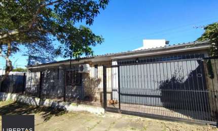Casa com 3 quartos à venda na Rua Carlos Ferreira, 330, Teresópolis, Porto Alegre