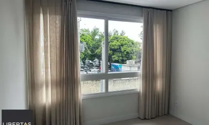 Apartamento 3 dormitórios para alugar Vila Ipiranga Porto Alegre/RS