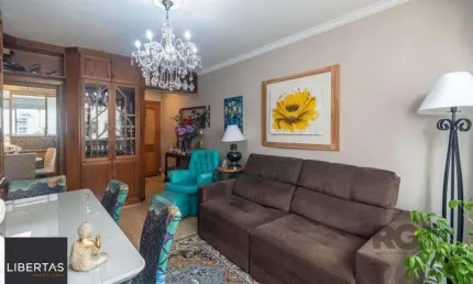 Apartamento 3 dormitórios, 1 suíte, 2 vagas - no coração do petrópolis