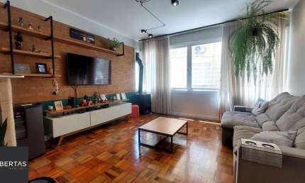 APARTAMENTO REFORMADO, 3 DORM. + VAGA, PRÓXIMO A REDENÇÃO