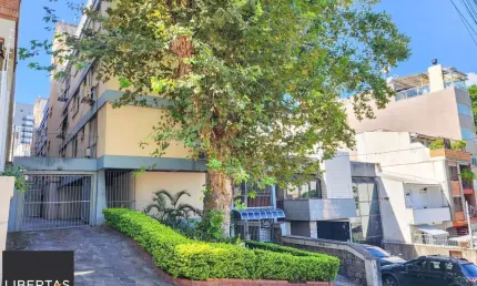 Apartamento de três quartos, suíte, dependência de empregada e 1 vaga de garagem