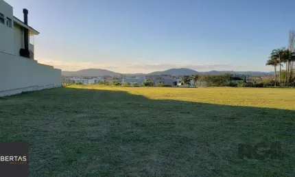 Terreno à venda na Avenida Avenida Juca Batista, 8000, Chapéu do Sol, Porto Alegre