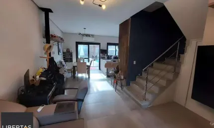 Casa de 3 dormitórios no Bairro Hípica Porto Alegre - RS