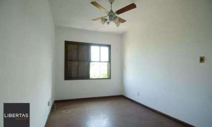 Apartamento no Jardim Botânico de 3 dormitórios e dependência