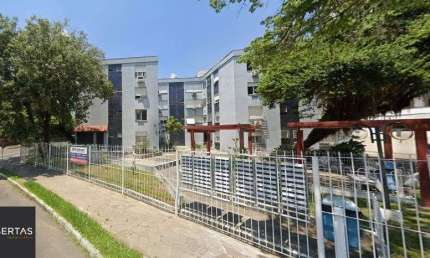 Apartamento no Passo D'areia de 1 dormitório e vaga