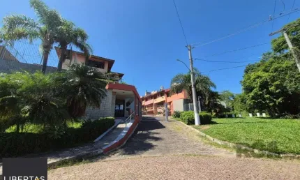 Casa em condomínio 3 dormitórios à venda menino deus porto alegre/rs