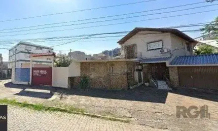 Terreno à venda na Avenida Mariland, 30, São João, Porto Alegre