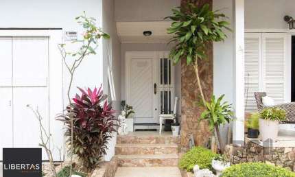 Casa com 3 quartos à venda na Rua Elias Bothome, 118, Jardim Itu Sabará, Porto Alegre
