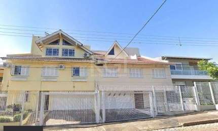 Casa para Venda - 250m², 5 dormitórios, sendo 1 suites, 4 vagas - Sarandi