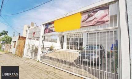Loja para Venda - 60m², 0 dormitórios, 3 vagas - Petrópolis