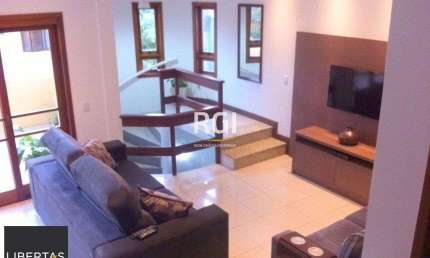 Casa Condominio para Venda - 240.5m², 3 dormitórios, sendo 1 suites, 3 vagas - I