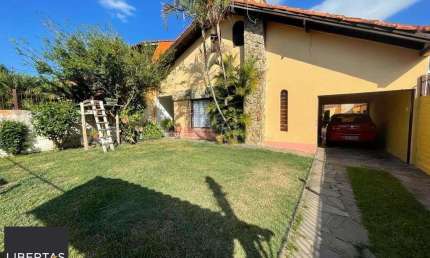 Casa para Venda - 400m², 5 dormitórios, sendo 3 suites, 4 vagas - Ipanema PORTO