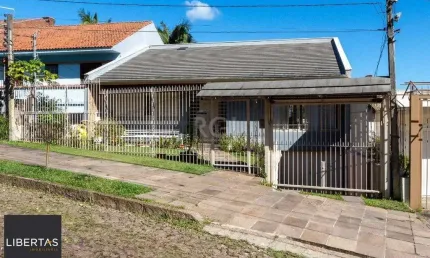 Casa para Venda - 400m², 5 dormitórios, sendo 2 suites, 4 vagas - Vila Assunção