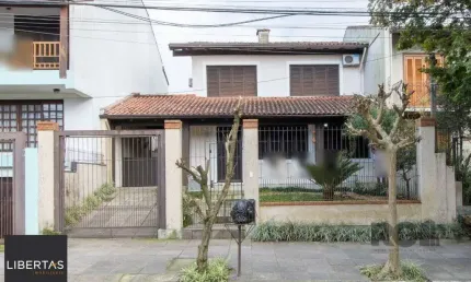 Casa para Venda - 200m², 3 dormitórios, sendo 1 suites, 3 vagas - Jardim Verde