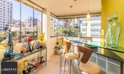 Vende-se apartamento mobiliado com 3 quartos e 134 m² - Mont Serrat