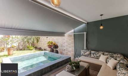 Casa em Condomínio com 3 quartos, 3 vagas e 184m² para vender por R$ 1.180.000 R