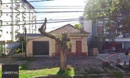 Terreno no Bairro Higienópolis em Porto Alegre com 348 m2