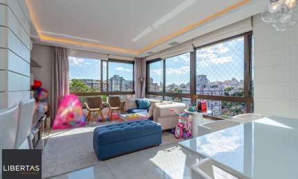 APARTAMENTODE 3 DORMITÓRIO COM SUÍTE E 2 VAGAS DE GARAGEM NO MENINO DEUS
