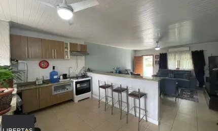 Casa 2 dormitórios à venda Partenon Porto Alegre/RS