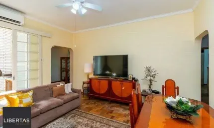 Apartamento 3 dormitórios, 1 vaga de garagem no Bairro Menino Deus.